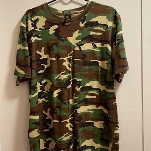 Camo tshirt